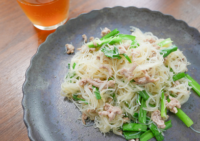 ひき肉ニラビーフンヒハツ炒め